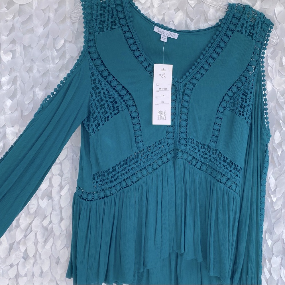 NWT Turquoise Patrons of Peace Top